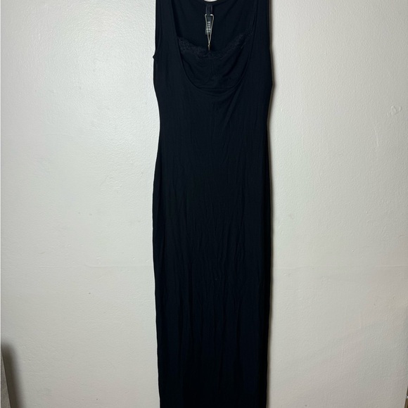 SKIMS Black Maxi Dress - Picture 7 of 13